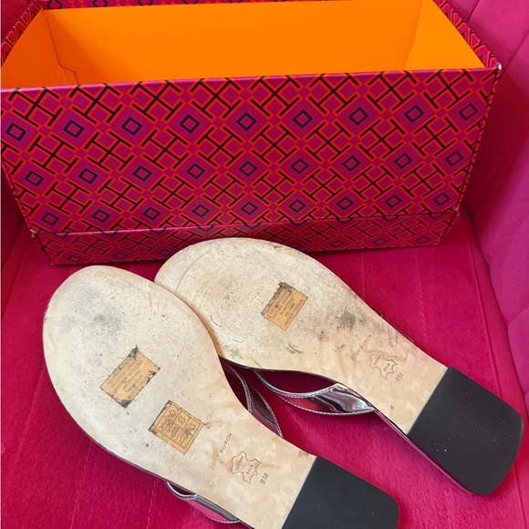 Tory Burch Metallic Silver Sandals - Picture 4 of 4